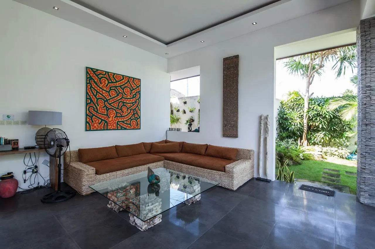 Villa Cempaka Ungu 塞米亚克 印尼
