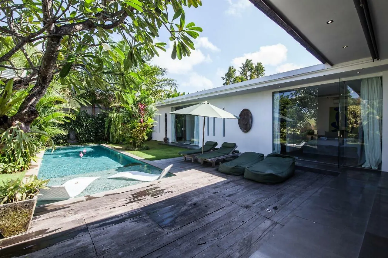 Villa Cempaka Ungu 塞米亚克